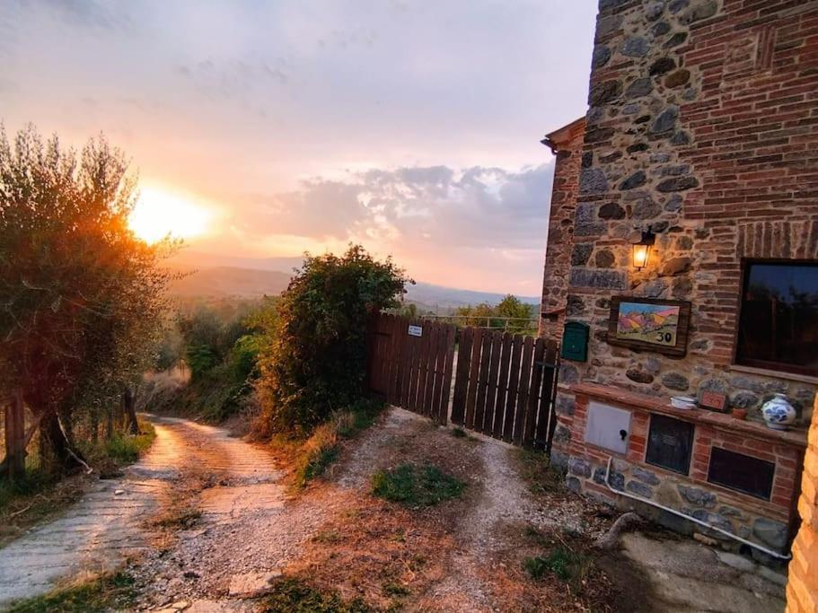 Casa Vacanza In Casale Vicino Orvieto Ficulle Esterno foto